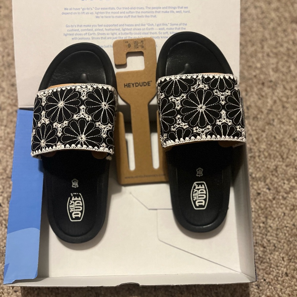 Womens hey dude slides